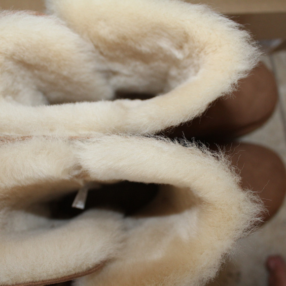 UGG DAELYN LEATHER BOW SUEDE BOOTS NEW! CHESTNUT - Picture 5 of 8